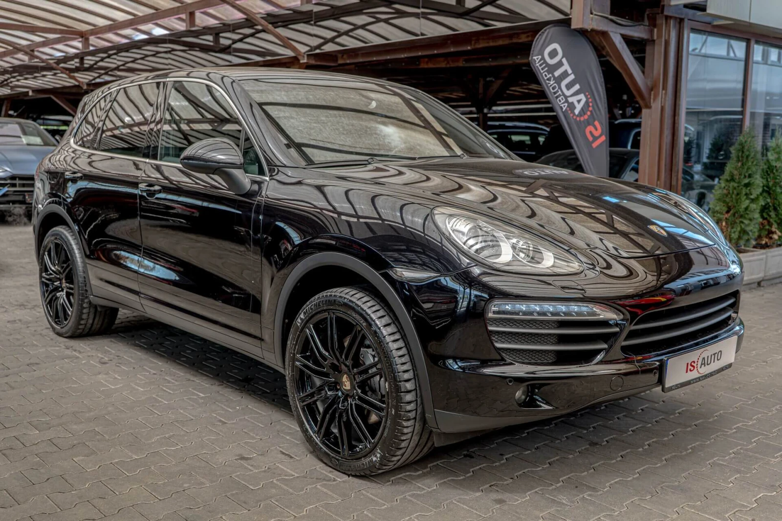 Porsche Cayenne S V8 4.8/PDLS/Bose/PDC/Memory/Шибедах, снимка 2 - Автомобили и джипове - 54358849