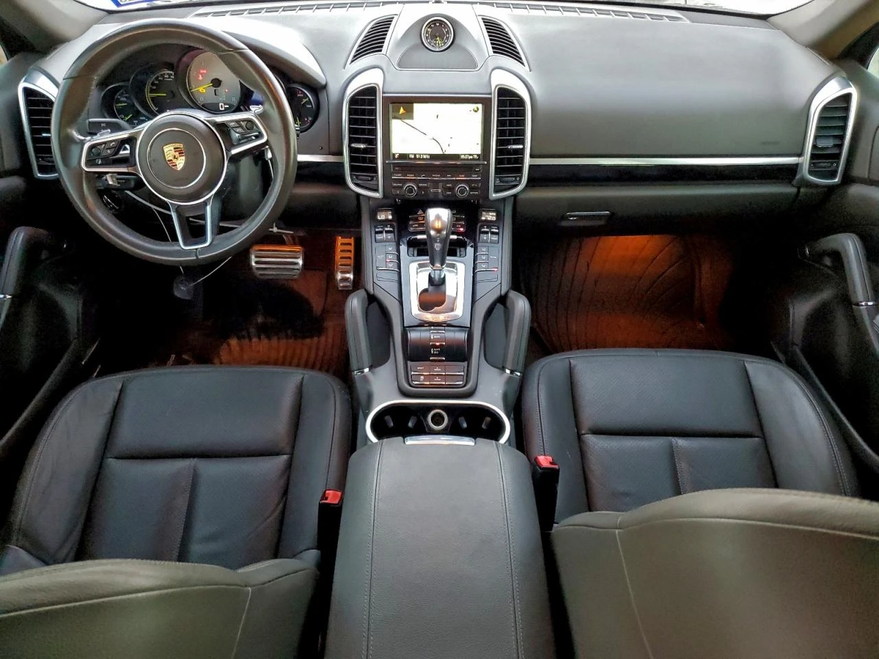 Porsche Cayenne SE HYBRID, снимка 8 - Автомобили и джипове - 54382721