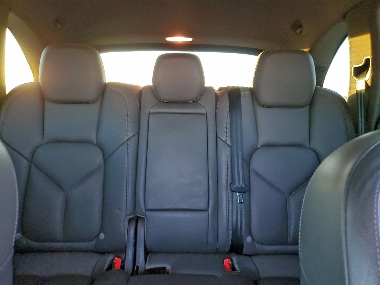 Porsche Cayenne SE HYBRID, снимка 10 - Автомобили и джипове - 54382721