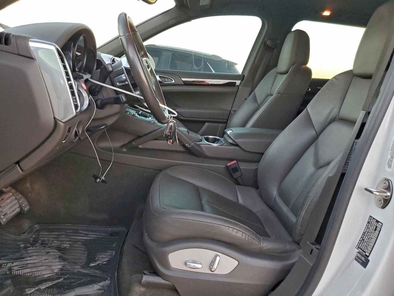 Porsche Cayenne SE HYBRID, снимка 7 - Автомобили и джипове - 54382721