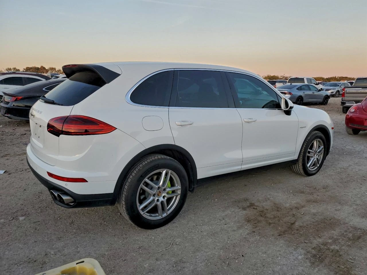 Porsche Cayenne SE HYBRID, снимка 3 - Автомобили и джипове - 54382721