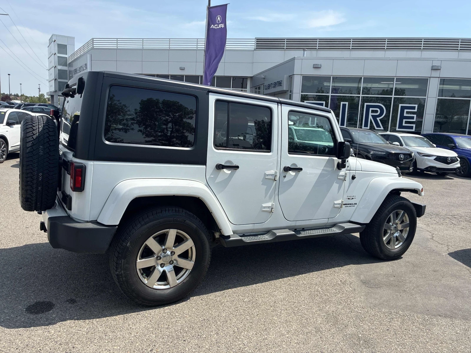Jeep Wrangler Sahara* Back cam* 4х4* Перфектен carfax* 2ключа, снимка 4 - Автомобили и джипове - 55804972