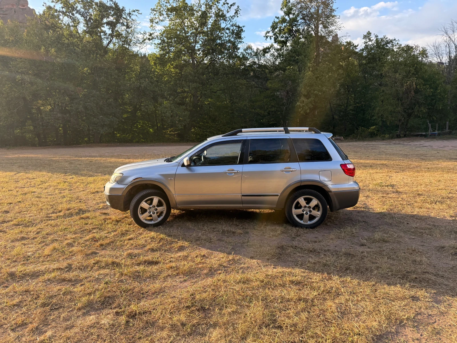 Mitsubishi Outlander 2, 4 MIVEC 4x4, снимка 7 - Автомобили и джипове - 56198883