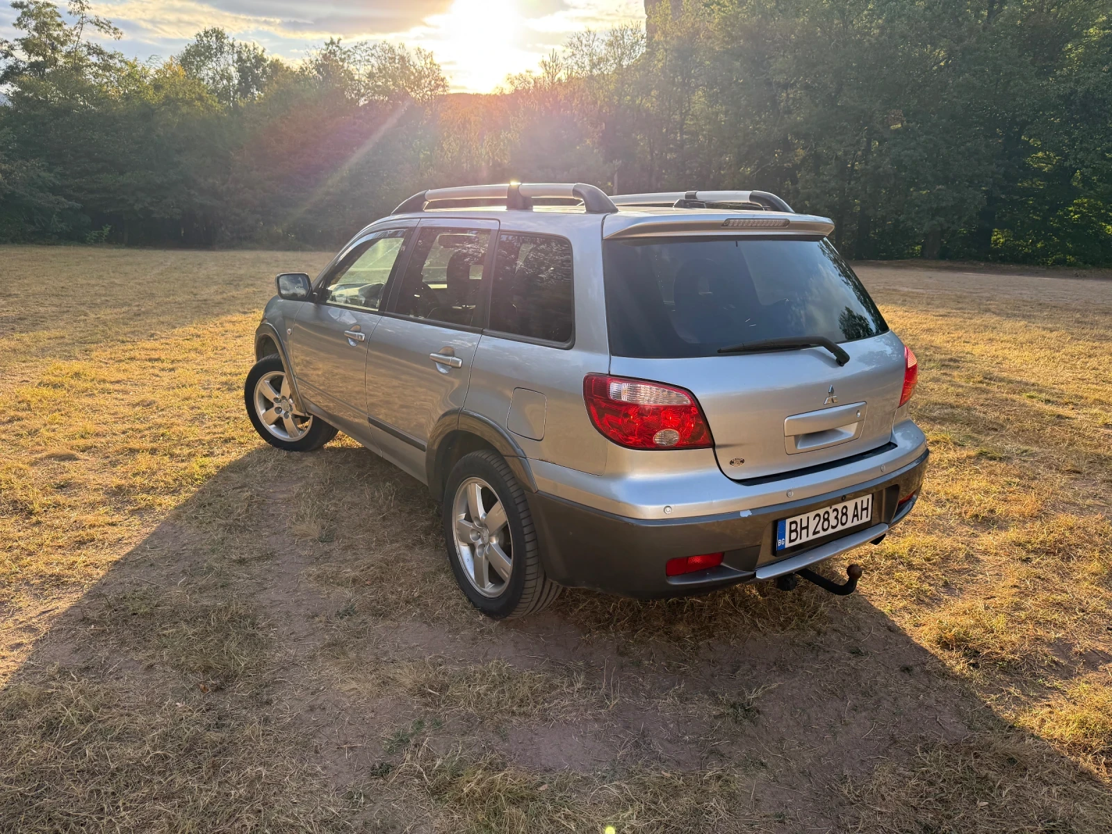 Mitsubishi Outlander 2, 4 MIVEC 4x4, снимка 6 - Автомобили и джипове - 56198883
