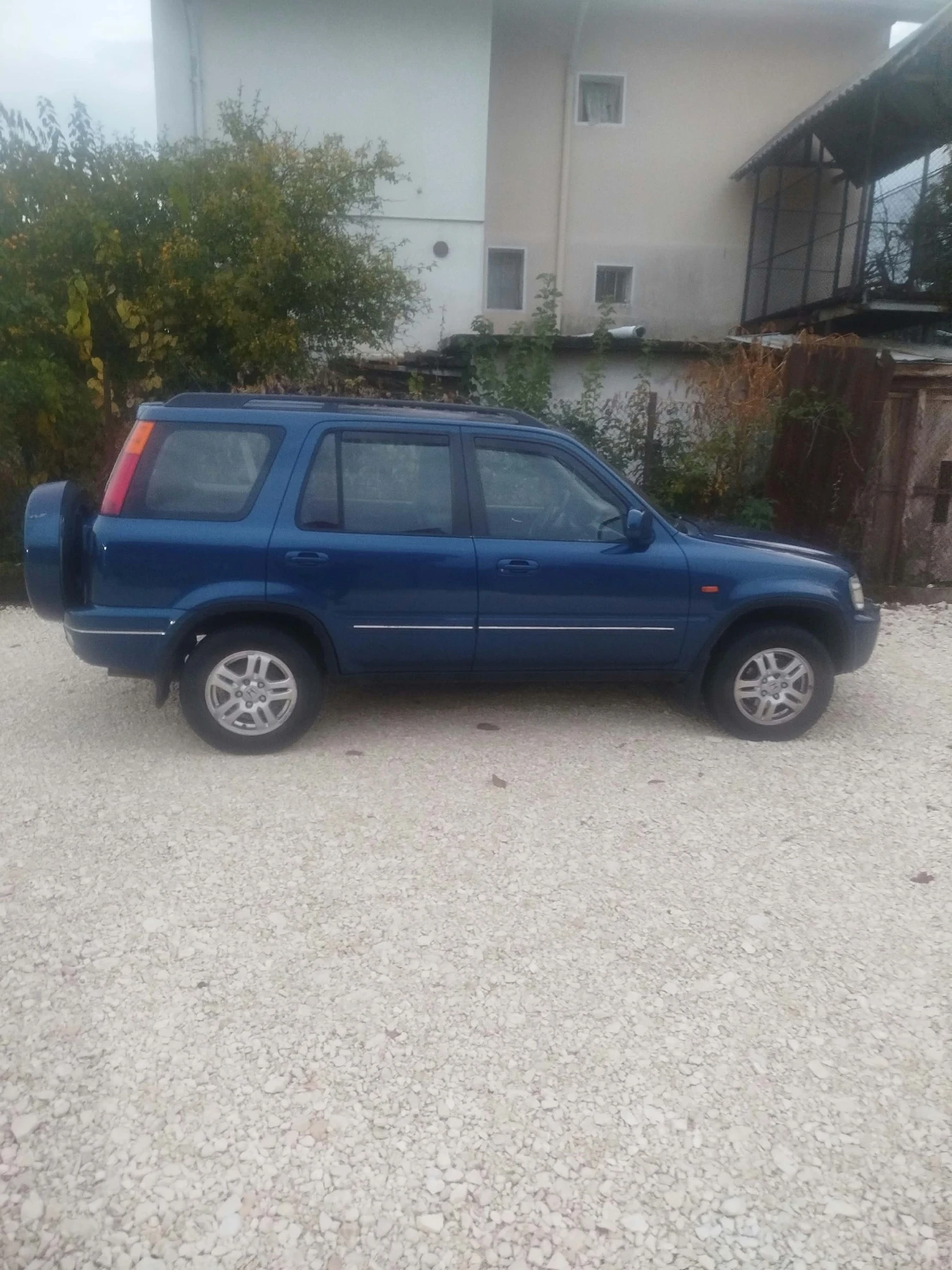 Honda Cr-v, снимка 4 - Автомобили и джипове - 56570084