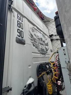 Scania R R580 КОМПОЗИЦИЯ, снимка 5 - Камиони - 53634306