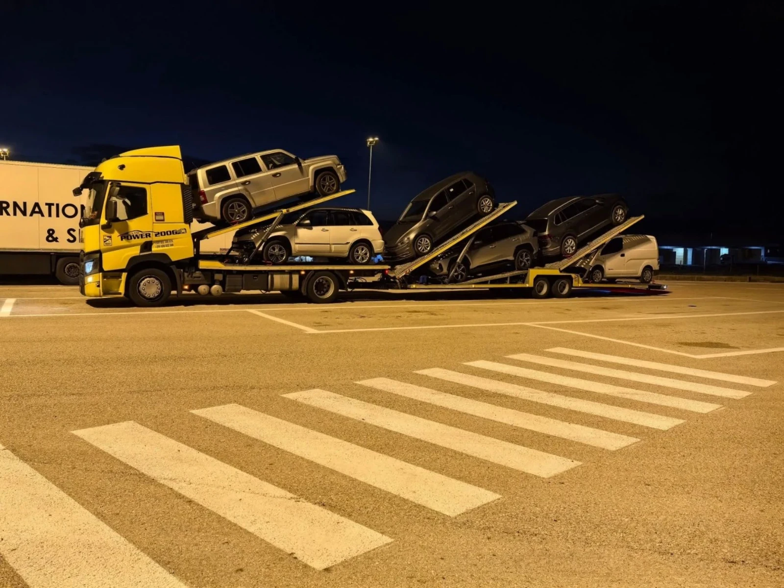 Renault T 380 - изображение 10