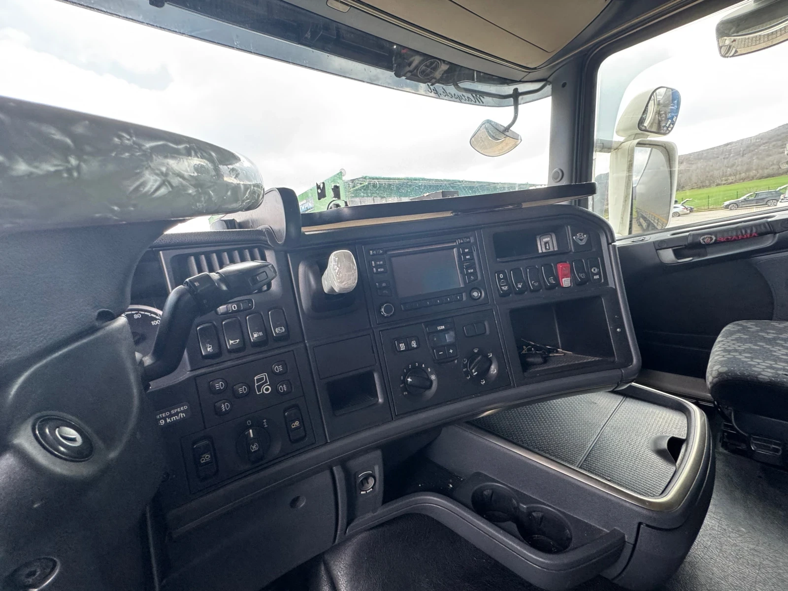 Scania R R580 КОМПОЗИЦИЯ - изображение 8