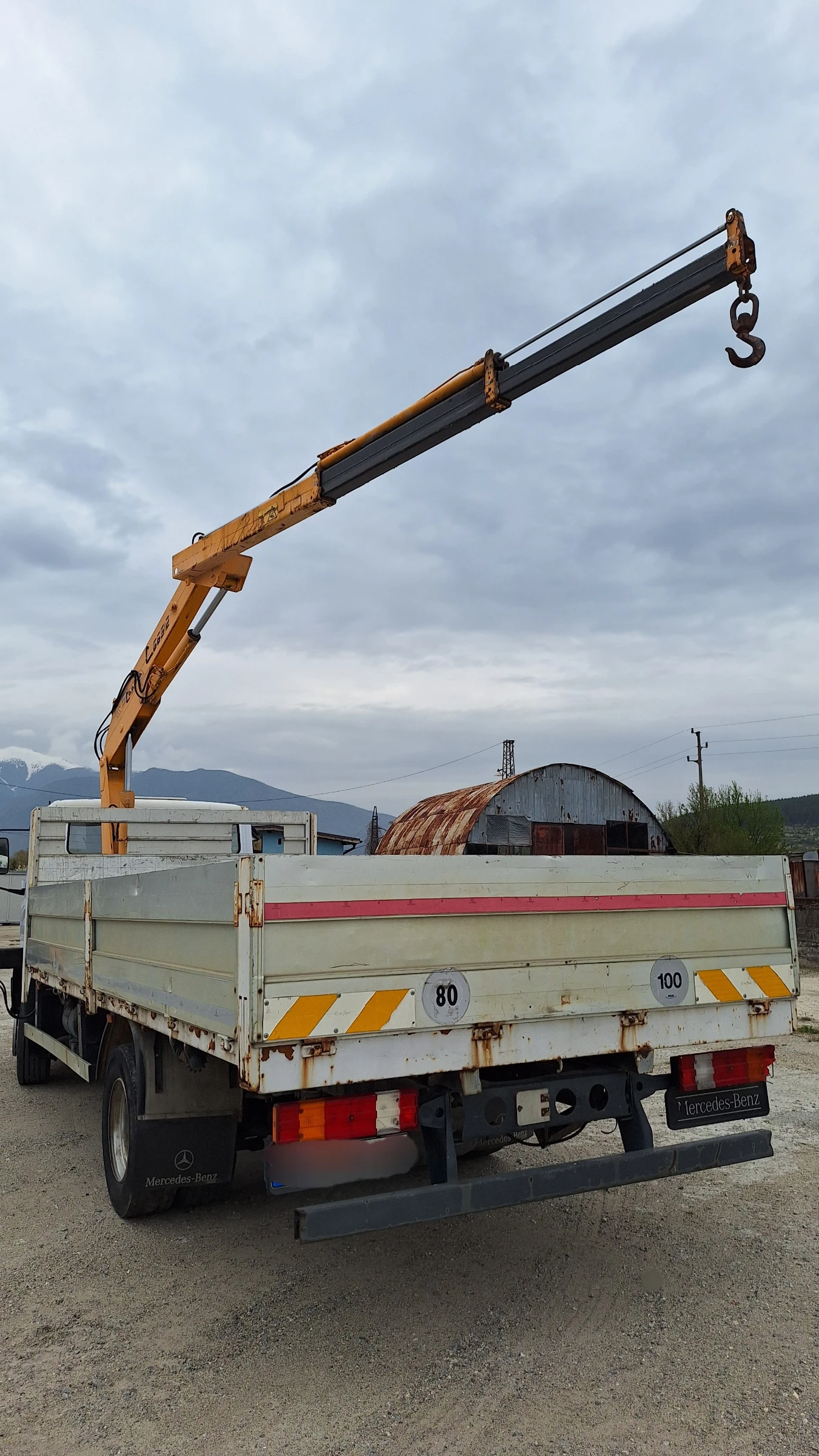 Mercedes-Benz 1117 с кран, снимка 5 - Камиони - 54217324