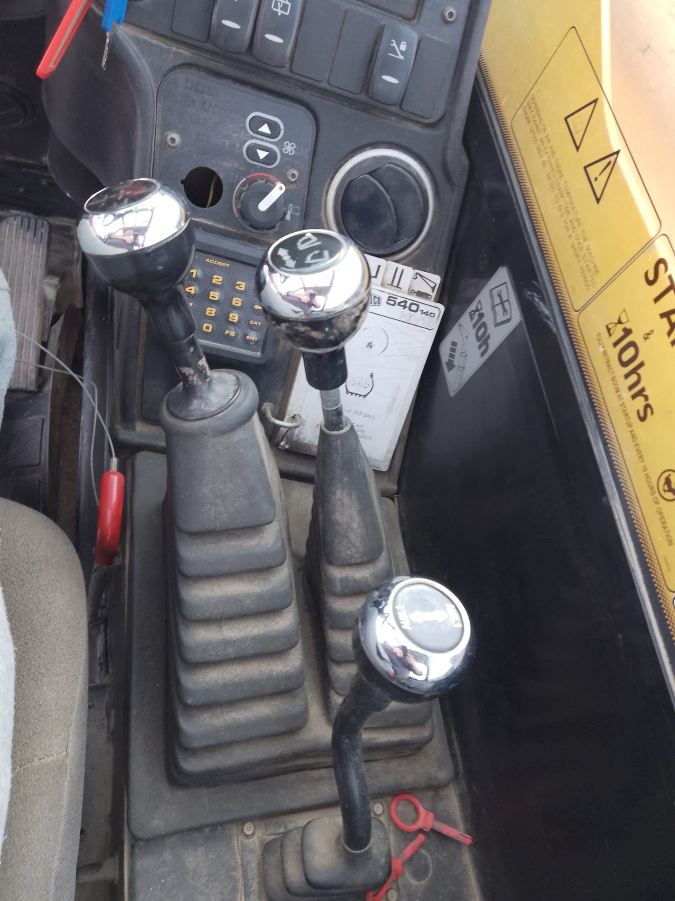 Телескопични товарачи JCB, снимка 13 - Индустриална техника - 53929617