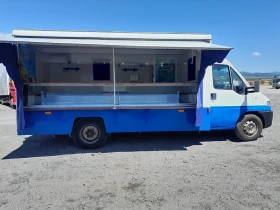 Кемпер Peugeot регистриран 3, 5 тона, снимка 2