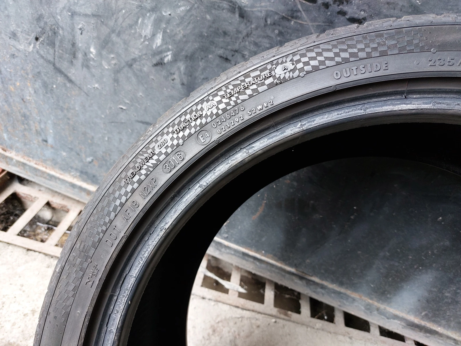 ���� 235/40R19 | Mobile.bg � ����������� 6