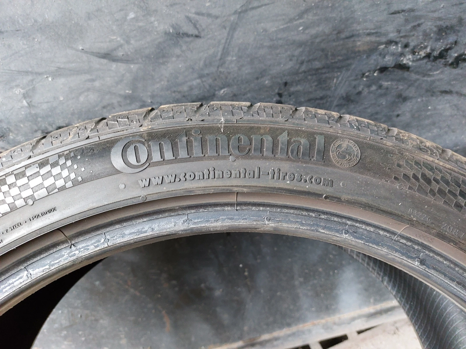 ���� 235/40R19 | Mobile.bg � ����������� 4