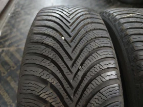 Гуми Зимни 205/60R16, снимка 1 - Гуми и джанти - 44384969