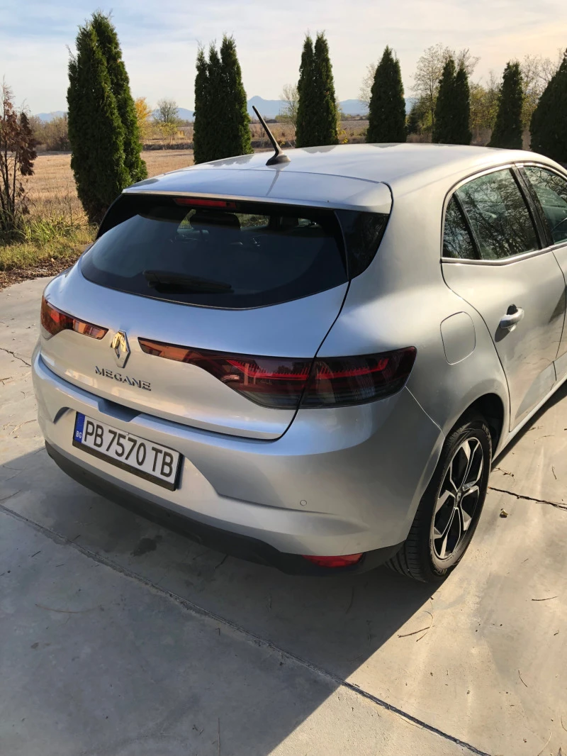 Renault Megane, снимка 6 - Автомобили и джипове - 47845193