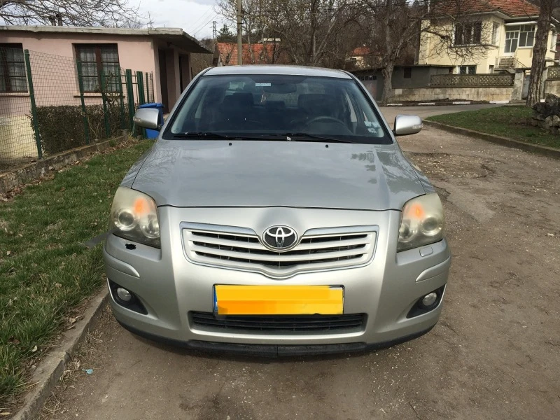 Toyota Avensis 2.2 D4D, снимка 3 - Автомобили и джипове - 47284386