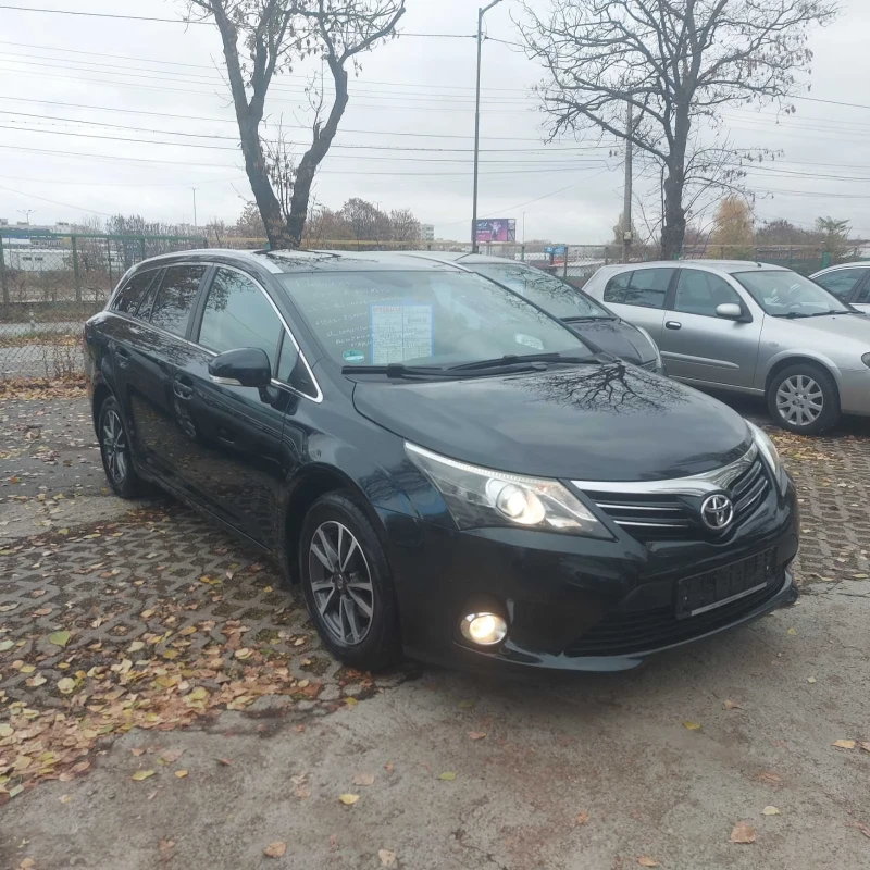 Toyota Avensis 1.8 16V FACE, снимка 3 - Автомобили и джипове - 47930129