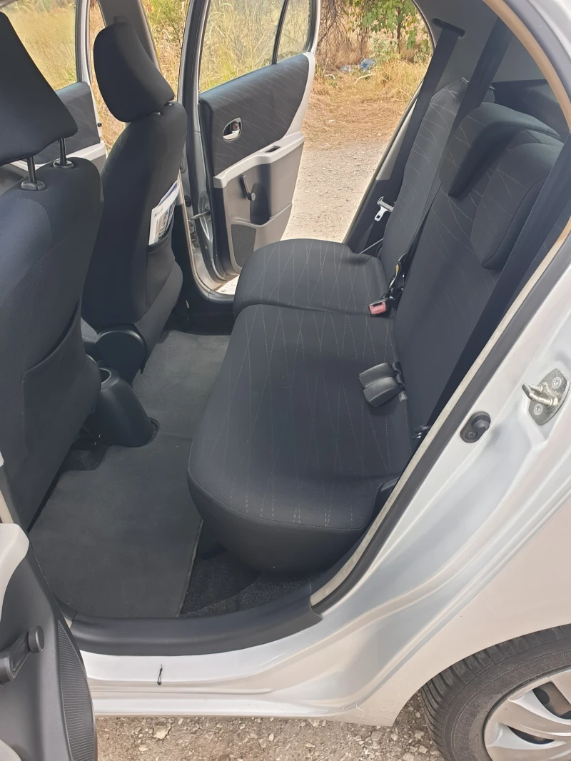 Toyota Yaris 1.4 D4D, снимка 13 - Автомобили и джипове - 48105247