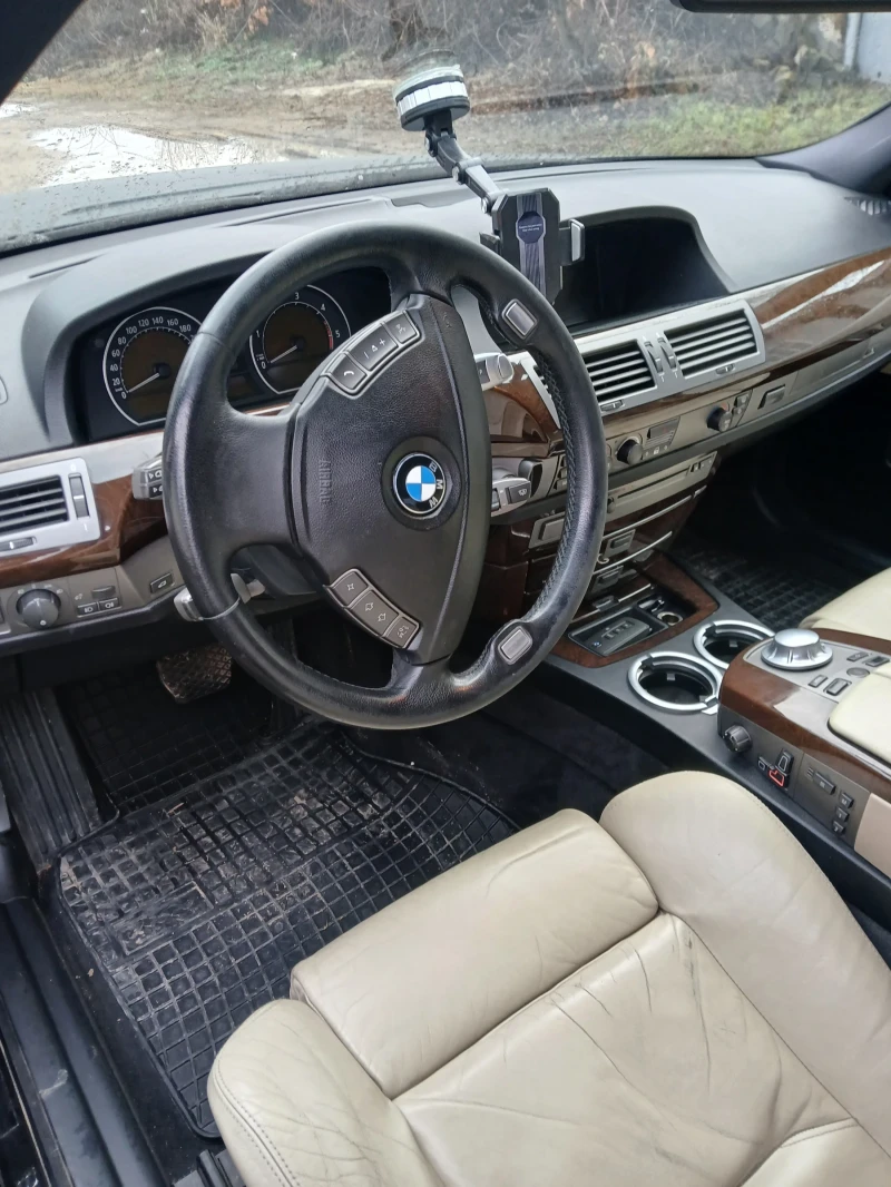 BMW 730, снимка 13 - Автомобили и джипове - 48265968