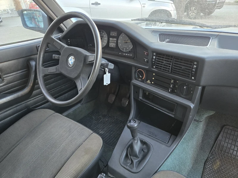 BMW 518, снимка 7 - Автомобили и джипове - 48357733