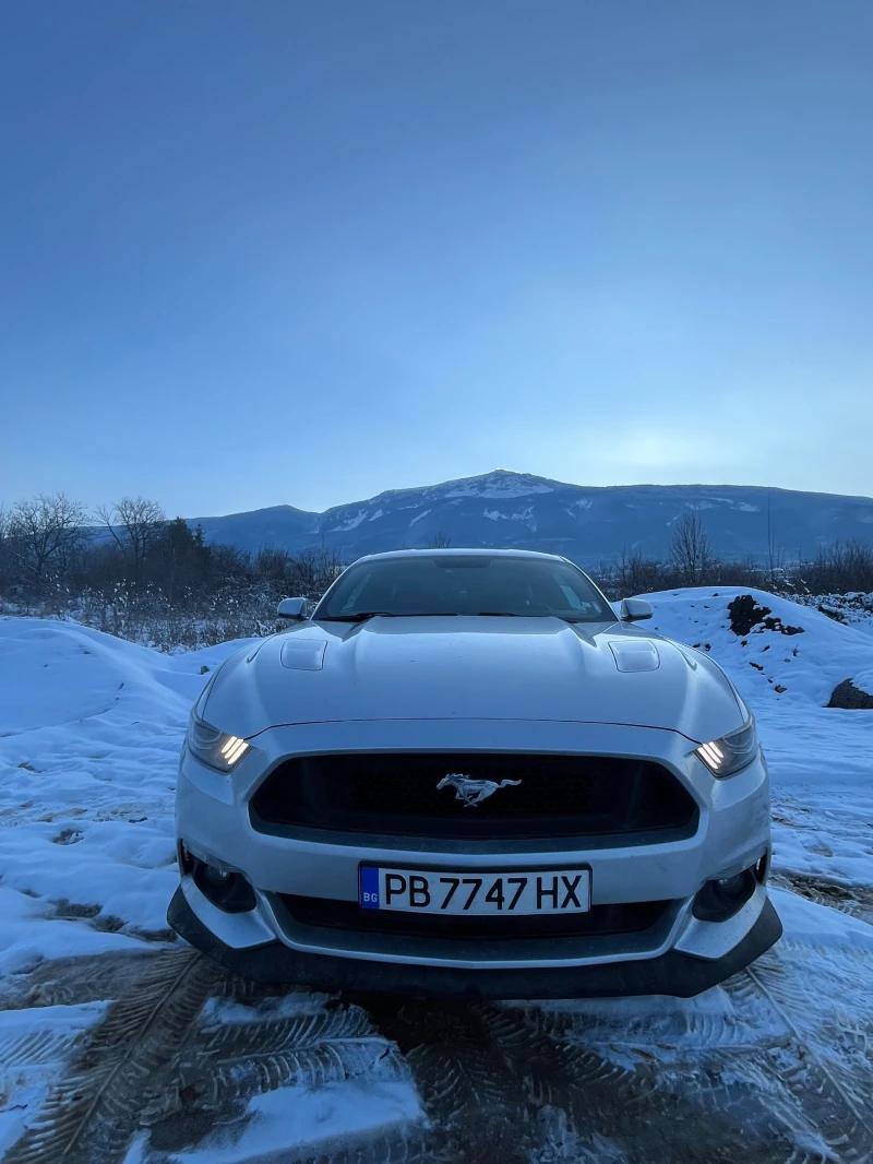 Ford Mustang, снимка 1 - Автомобили и джипове - 49552240