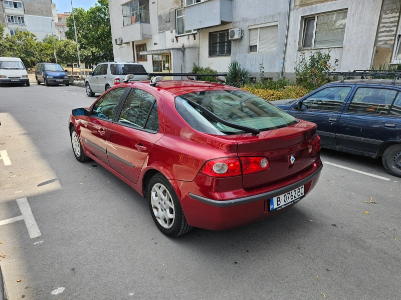 Renault Laguna 1.6 16V, снимка 6 - Автомобили и джипове - 49069463