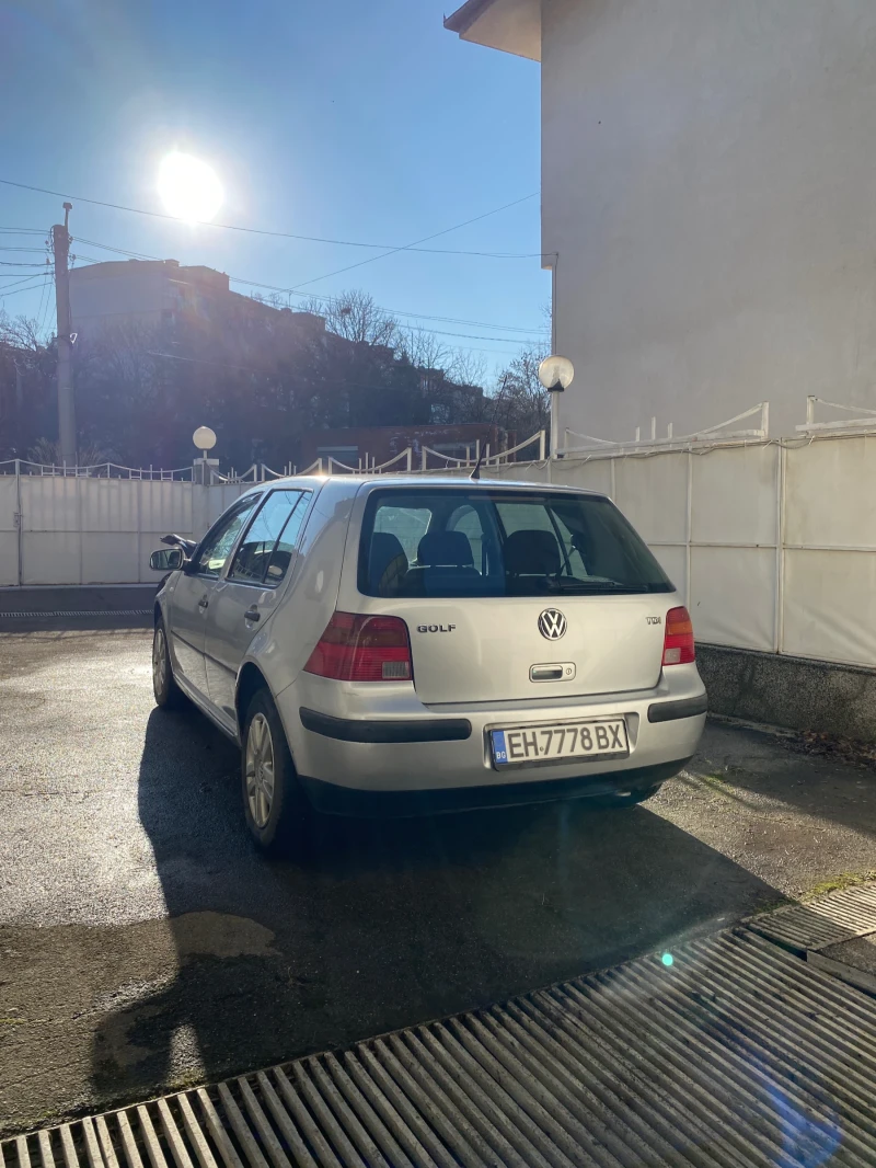 VW Golf 1.9 TDI, снимка 1 - Автомобили и джипове - 49539190