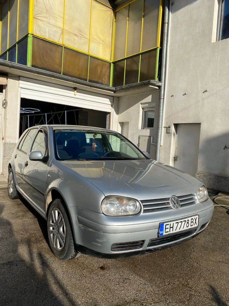 VW Golf 1.9 TDI, снимка 4 - Автомобили и джипове - 49539190