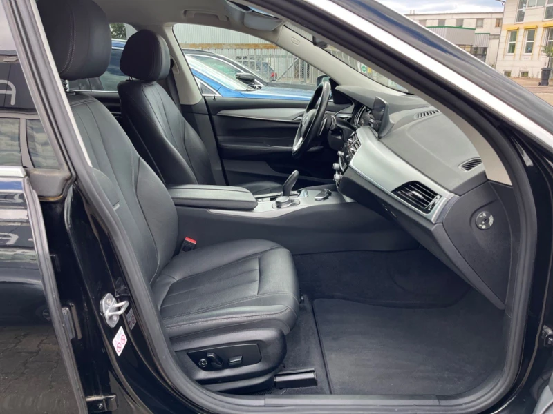 BMW 6 GT 630D/4X4/265HP/LED/360/NAVI/LED/AMBI/466v, снимка 8 - Автомобили и джипове - 50389688