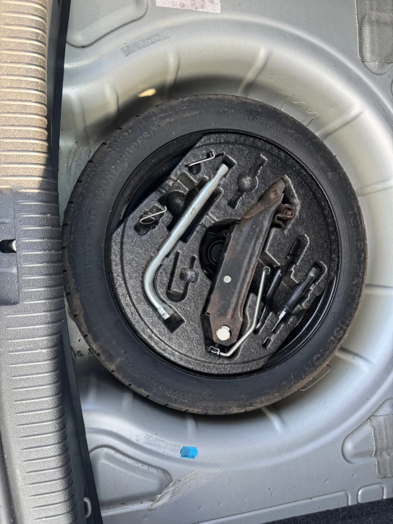 VW Golf, снимка 5 - Автомобили и джипове - 52126623