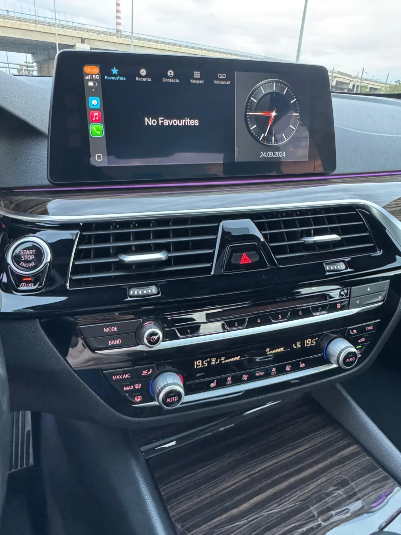 BMW 530 G30 530iX, снимка 12 - Автомобили и джипове - 53215813