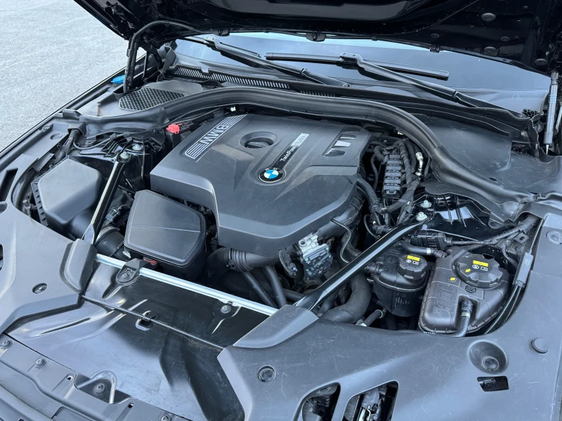 BMW 530 G30 530iX, снимка 13 - Автомобили и джипове - 53215813