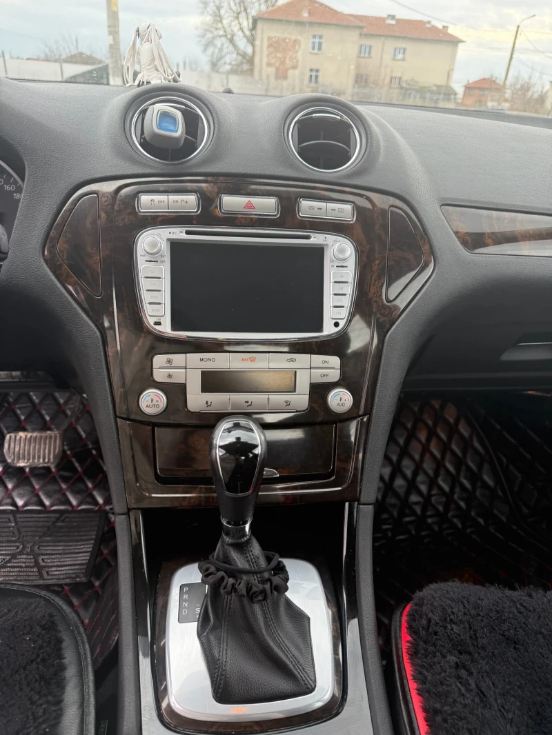 Ford Mondeo Ghia, снимка 15 - Автомобили и джипове - 53575906