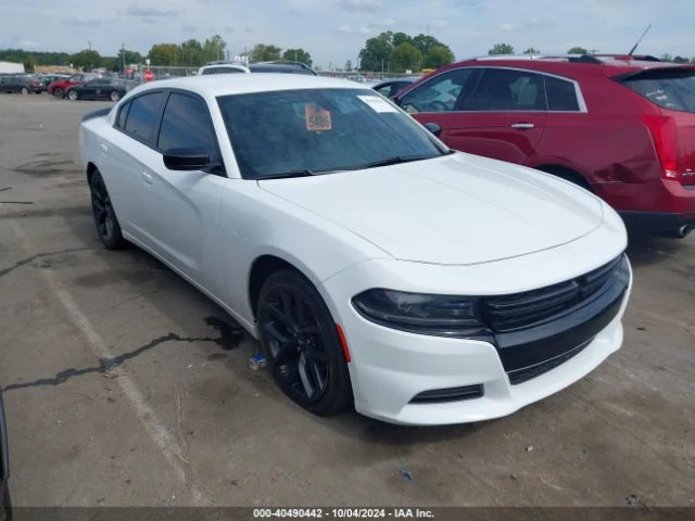 Dodge Charger SXT RWD, снимка 1 - Автомобили и джипове - 48237850