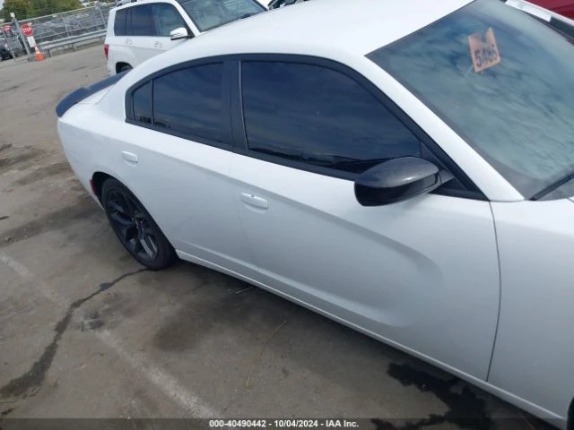 Dodge Charger SXT RWD, снимка 9 - Автомобили и джипове - 48237850