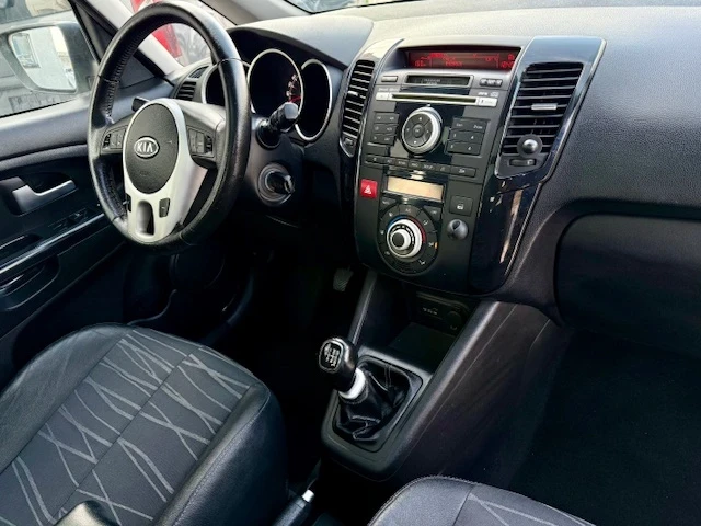 Kia Venga 1.6CRDI-115-LUXURY-- | Mobile.bg   15