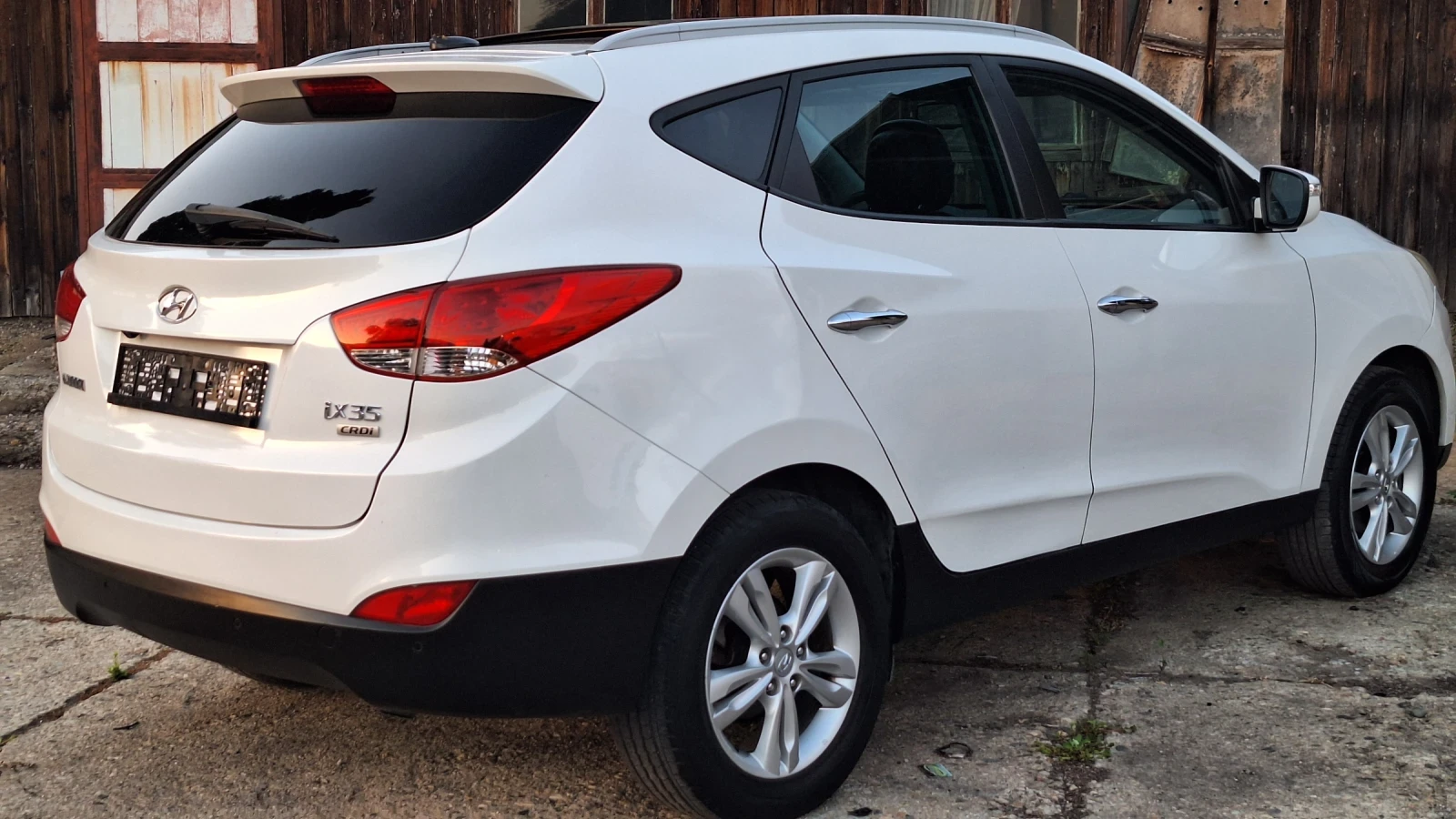 Hyundai IX35 CRDI Full, снимка 3 - Автомобили и джипове - 52675473