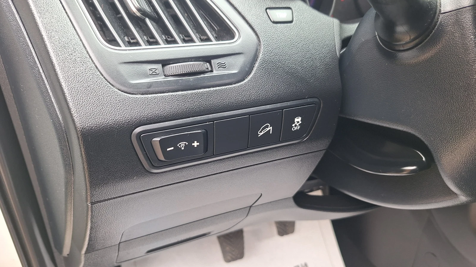 Hyundai IX35 CRDI Full, снимка 15 - Автомобили и джипове - 52675473