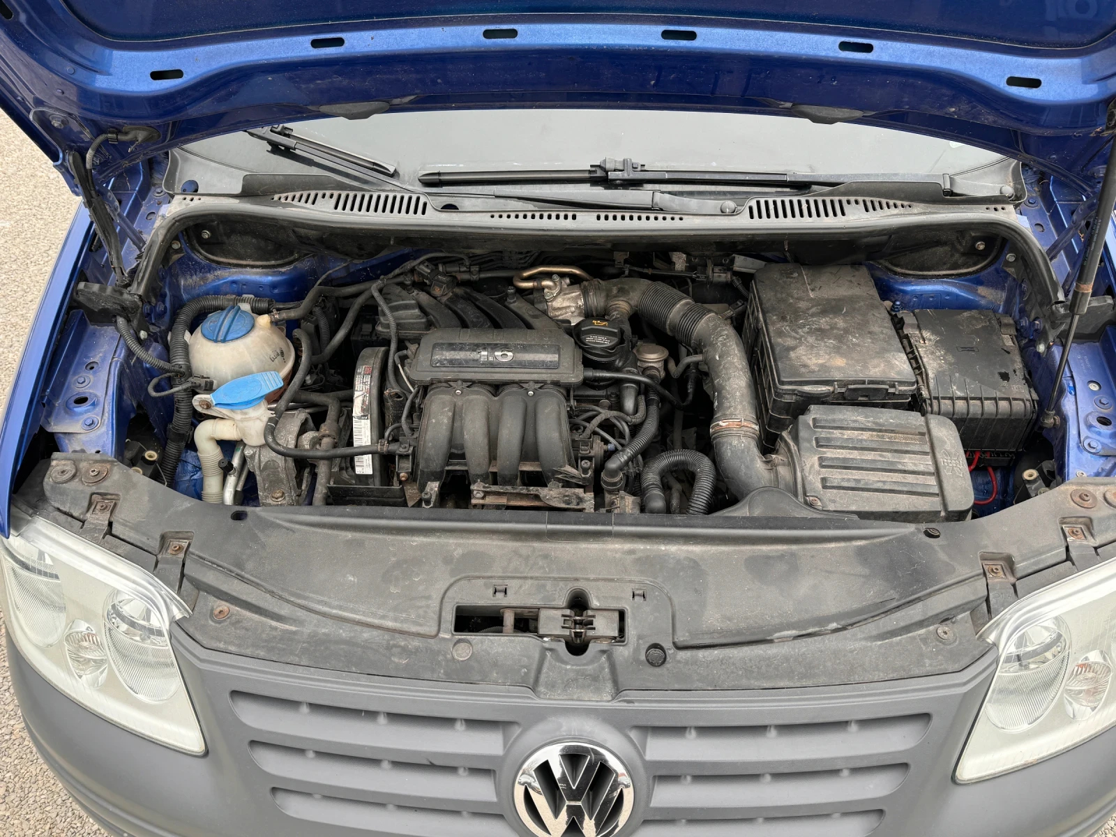 VW Caddy 1.6-i.   102ps | Mobile.bg   16