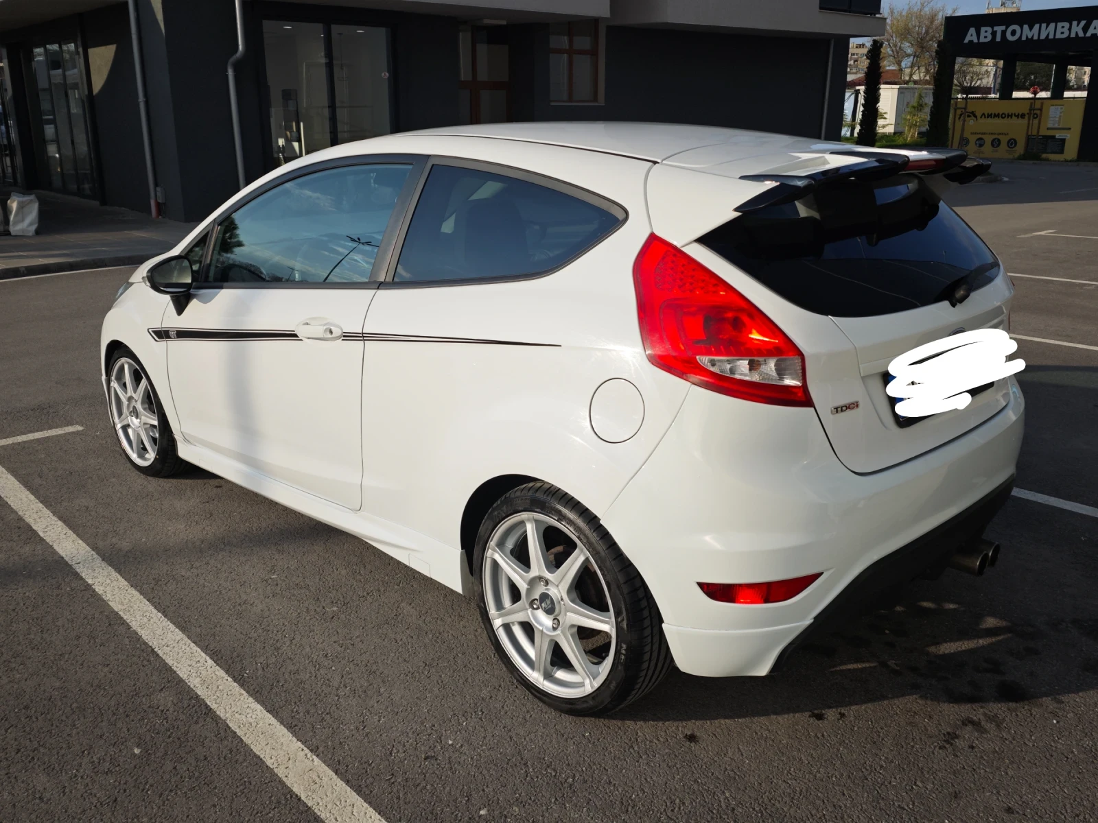 Ford Fiesta 1.6 DCI - изображение 3