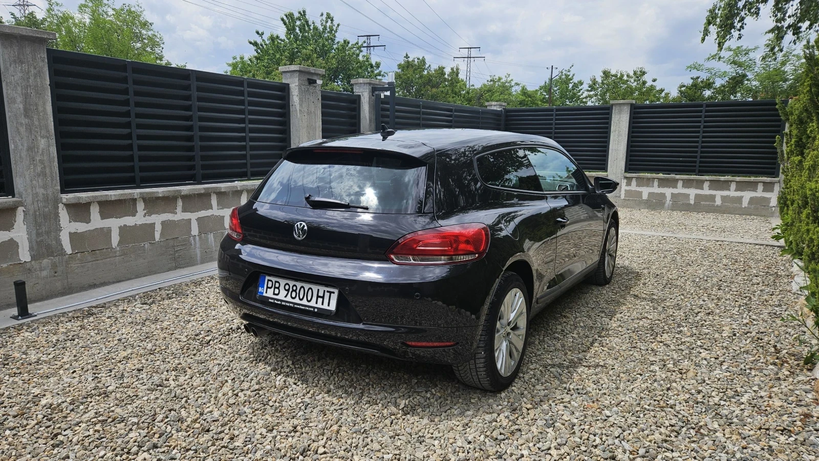VW Scirocco LIFE - изображение 4
