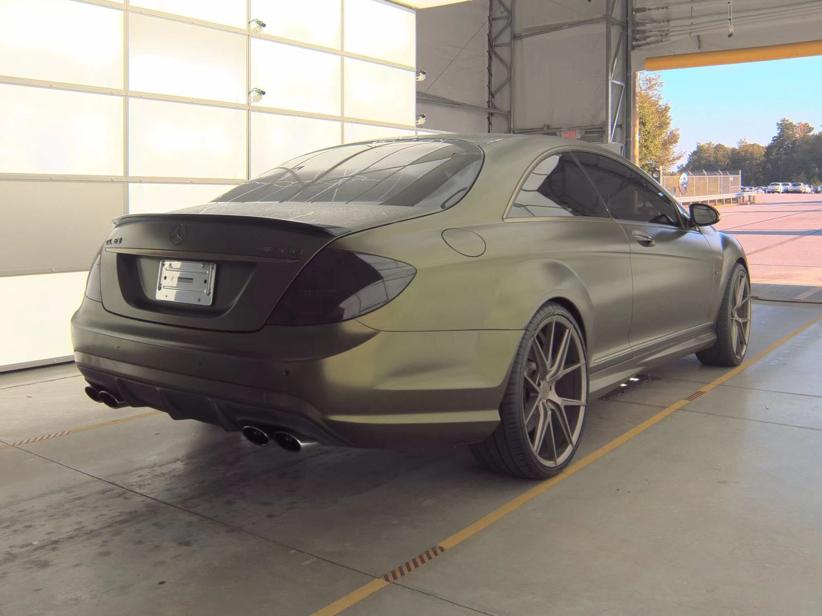 Mercedes-Benz CL 63 AMG HARMAN* МАСАЖ* ОБДУХ* CARBON* NIGHT VIEW* ALCANTAR - изображение 4