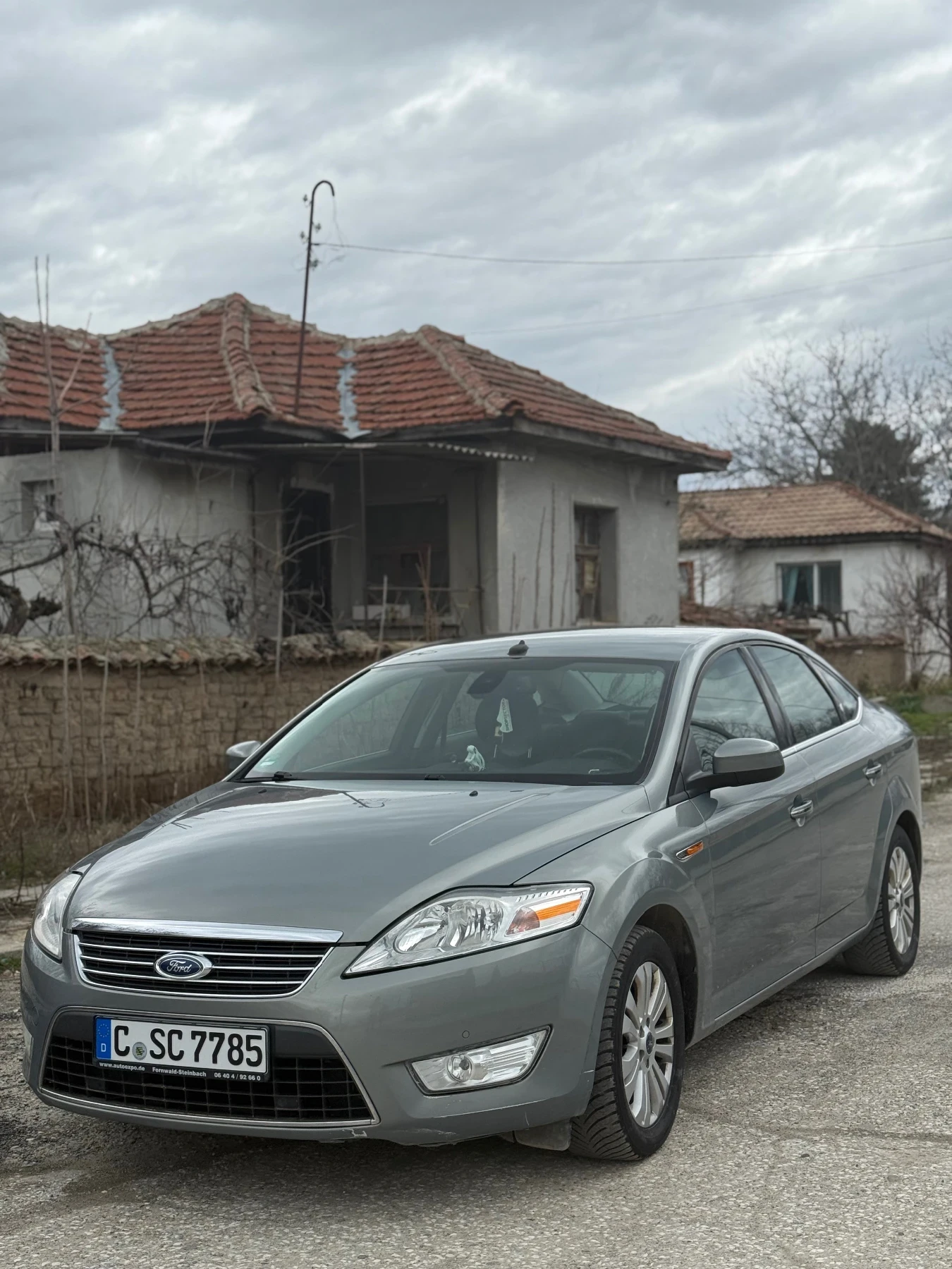 Ford Mondeo Ghia, снимка 8 - Автомобили и джипове - 53575906