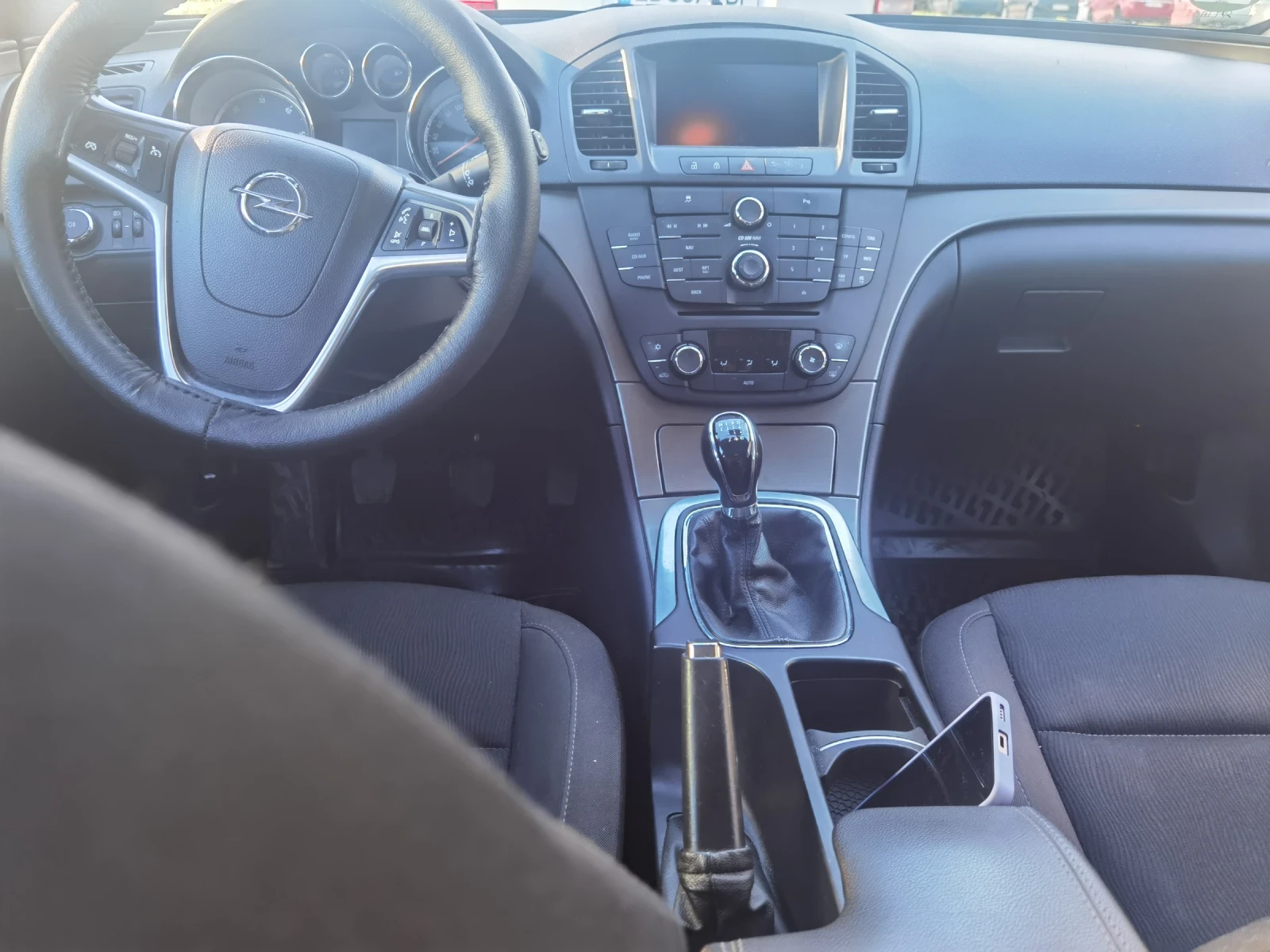 Opel Insignia, снимка 7 - Автомобили и джипове - 53972915