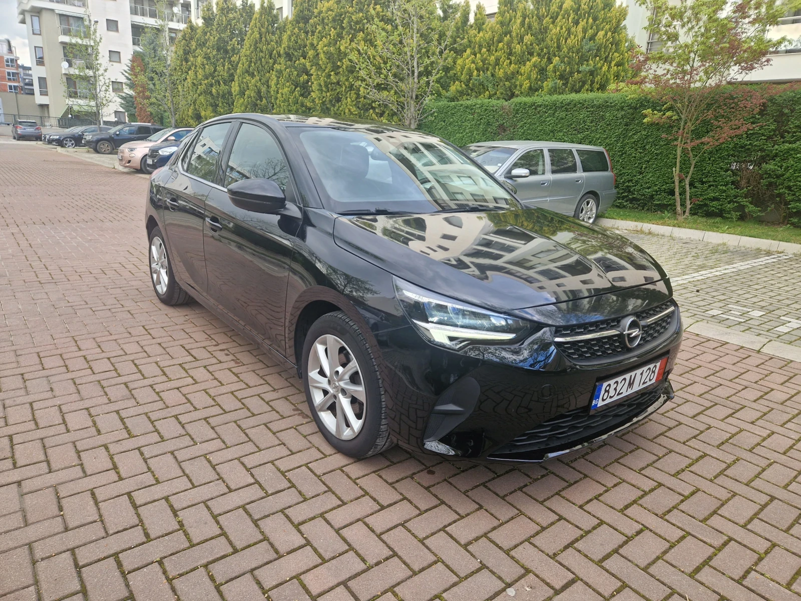 Opel Corsa 1.2, снимка 3 - Автомобили и джипове - 54159515