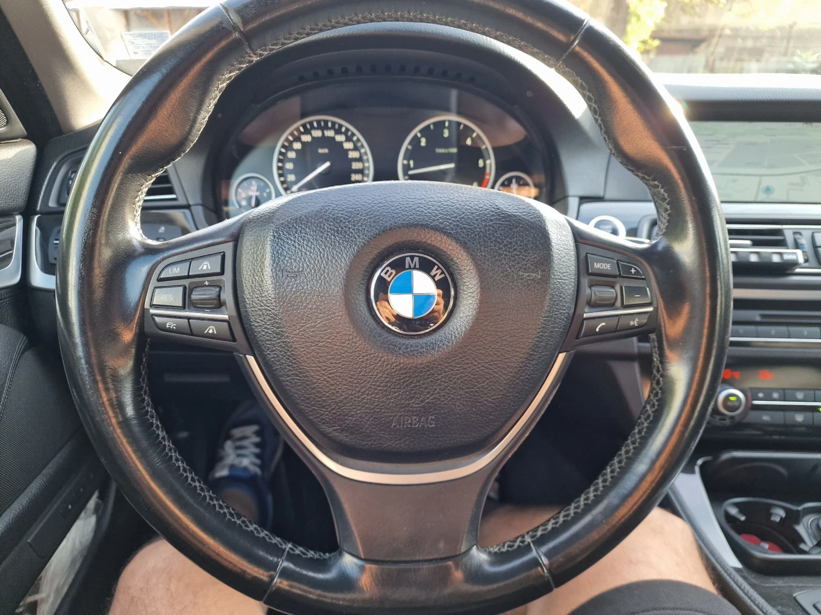 BMW 530 530XD 258к.с 8zf.Distronik Head up, снимка 7 - Автомобили и джипове - 54321816