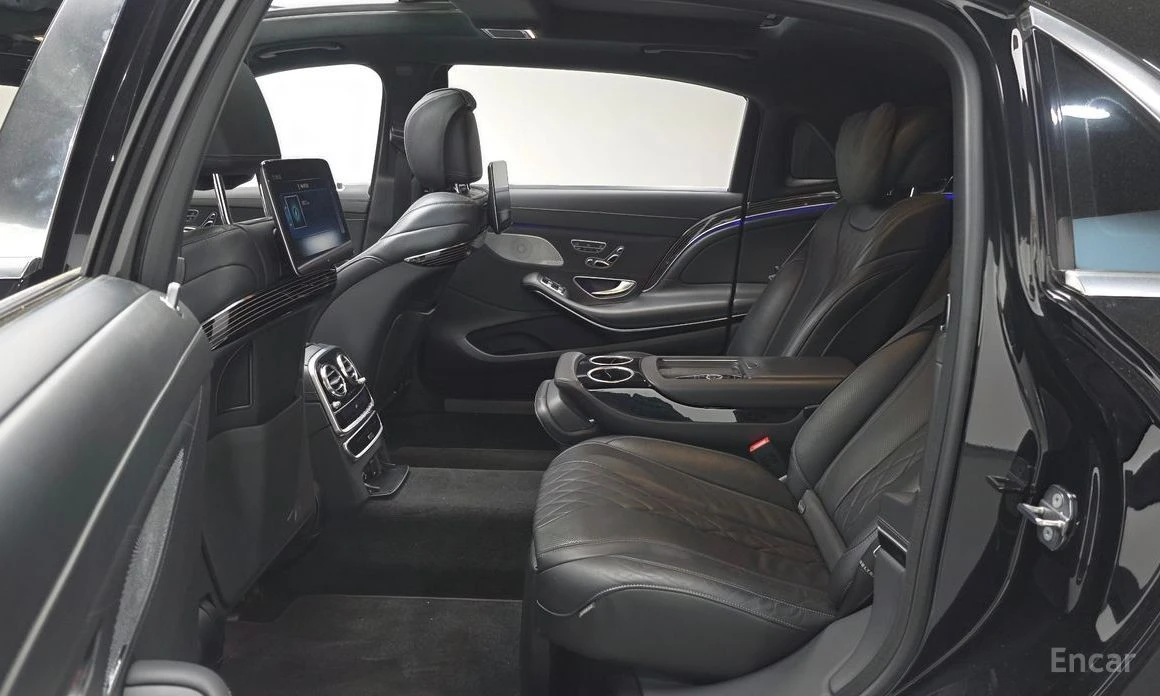 Mercedes-Benz S 560, снимка 11 - Автомобили и джипове - 54460229