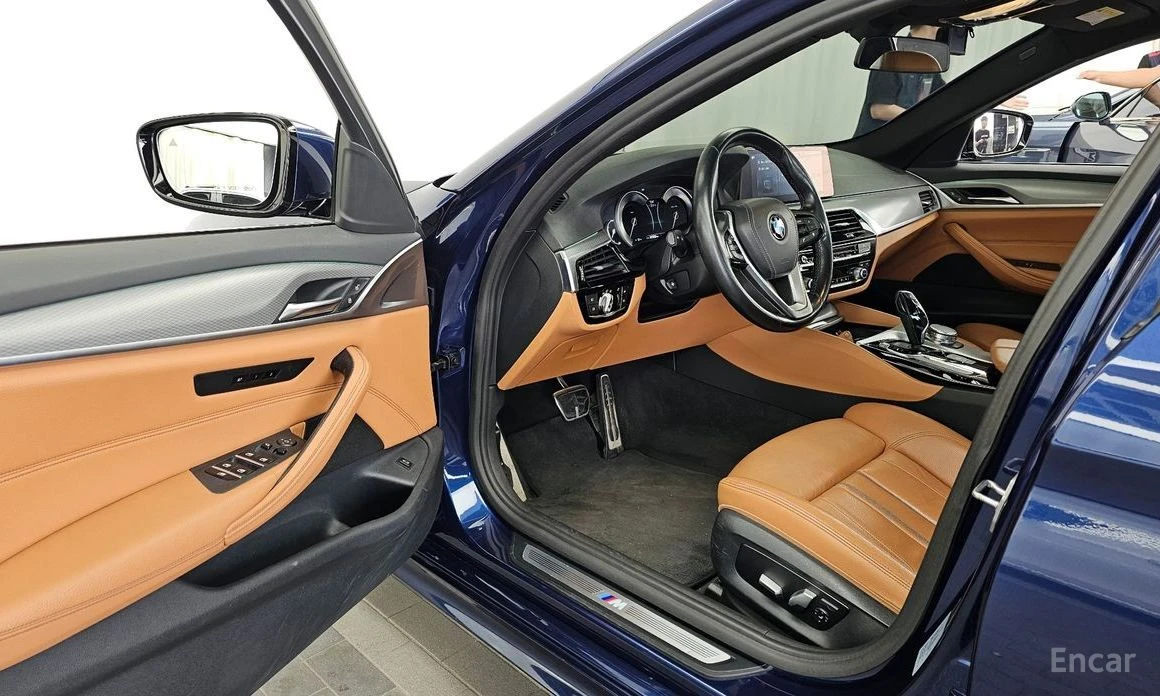 BMW 520, снимка 10 - Автомобили и джипове - 54460228