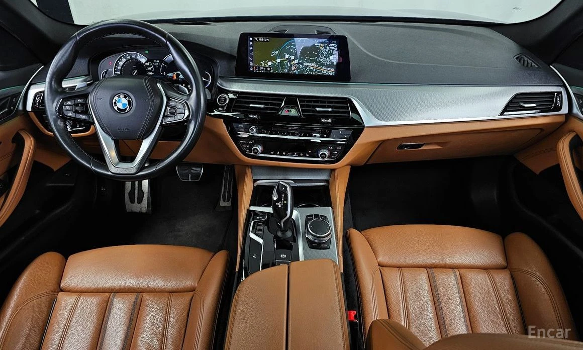 BMW 520, снимка 7 - Автомобили и джипове - 54460228
