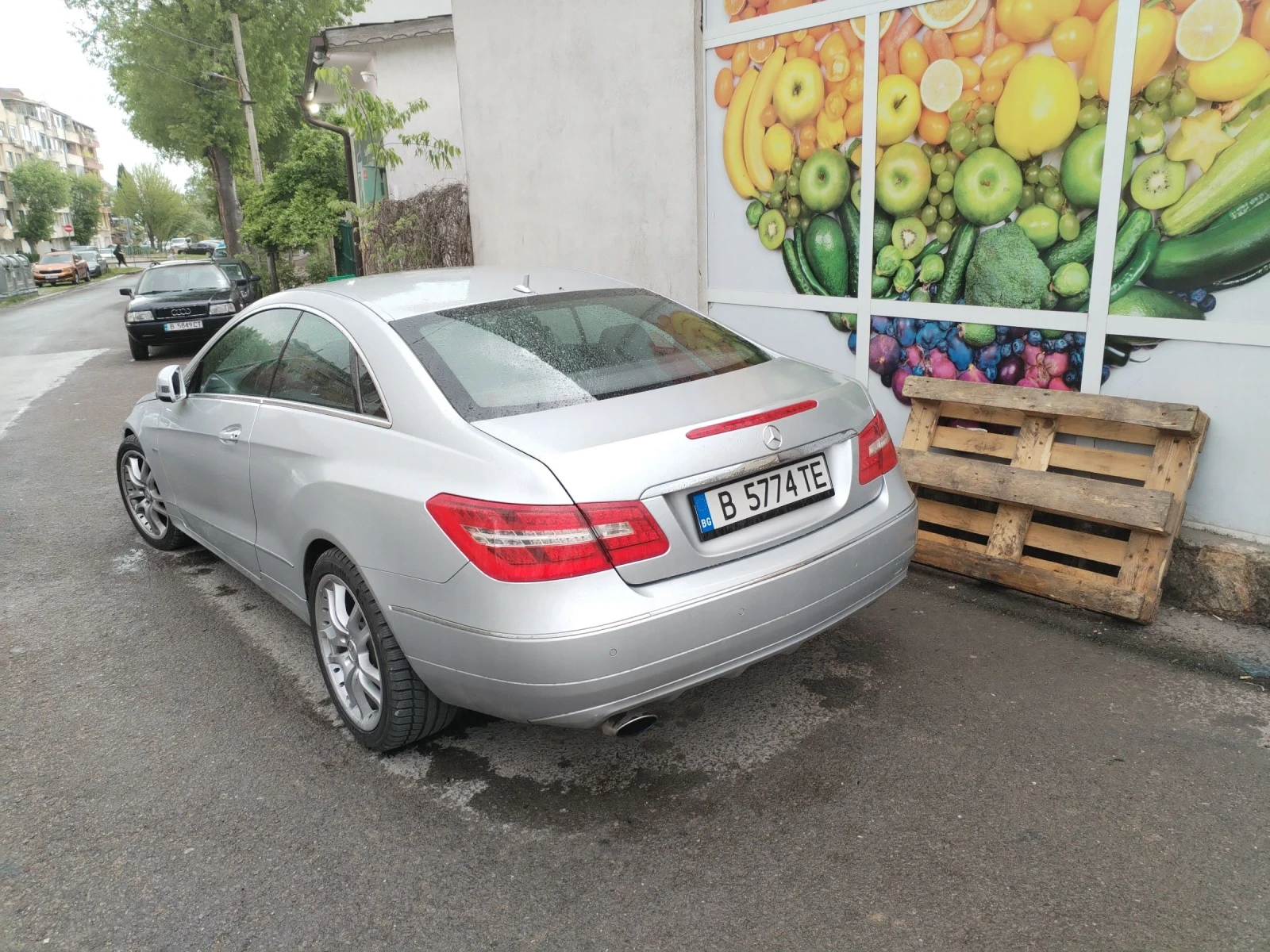 Mercedes-Benz E 220 2.2cdi, снимка 3 - Автомобили и джипове - 54613168